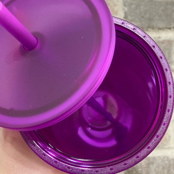 ✨Starbucks Venti Purple Soft Touch Cold Cup - Picture 5 of 6